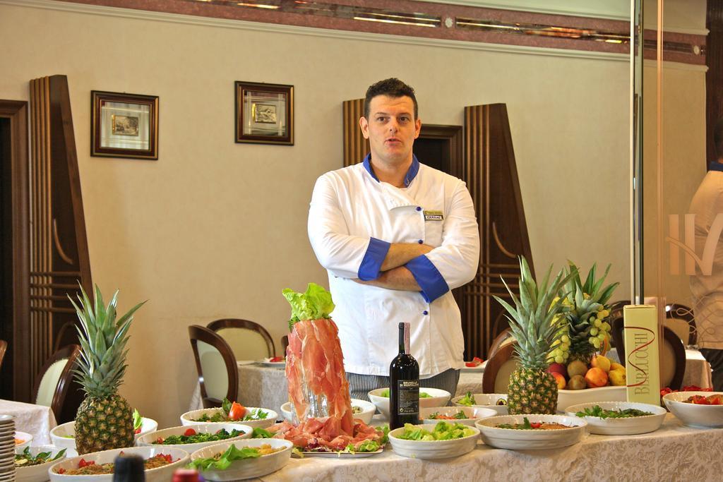 Hotel Vienna Ostenda E Ristorante Il Danubio Rimini Exterior photo